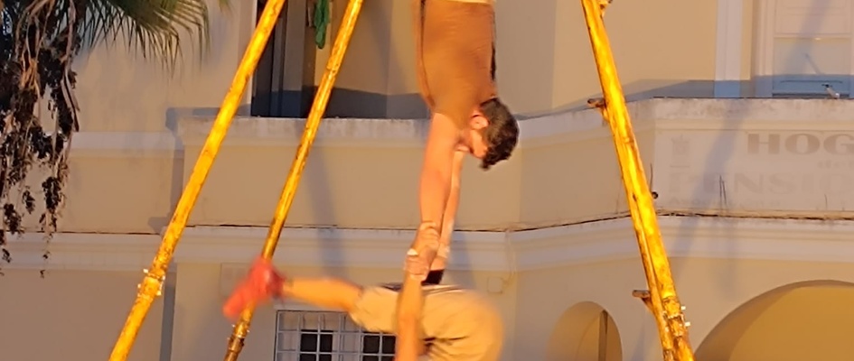 e22a2c8a-c755-4833-838b-61e2624296ea